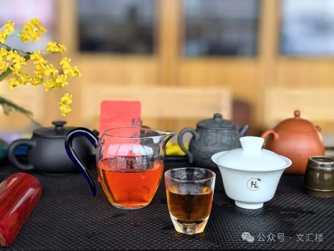 助梦红